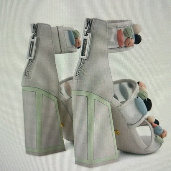 Like New Kat Maconie Beaded Cardi Heel - Picture 3 of 7